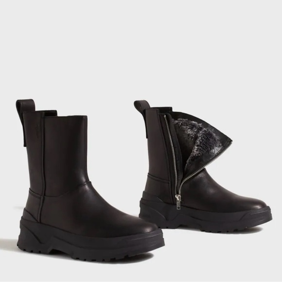 Vagabond Shoes - Vagabond Black Winter Boots with Rugged Sole